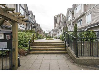 Photo 11: 18 730 FARROW Street in Coquitlam: Coquitlam West Townhouse for sale in "FARROW RIDGE" : MLS®# V1097692