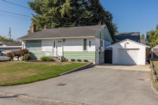 Photo 2: 10153 FAIRVIEW Drive in Chilliwack: Fairfield Island House for sale in "Fairfield Island" : MLS®# R2815564