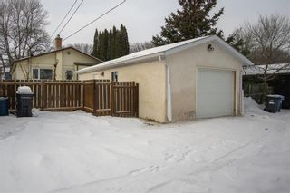Photo 37: 866 Borebank Street in Winnipeg: River Heights South Residential for sale (1D)  : MLS®# 202128568