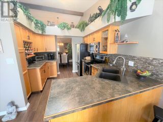Photo 2: 8700 JUBILEE Road Unit# 14 in Summerland: House for sale : MLS®# 10307982