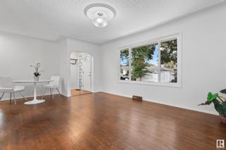 Photo 2: 11920 51 Street in Edmonton: Zone 06 House for sale : MLS®# E4356847