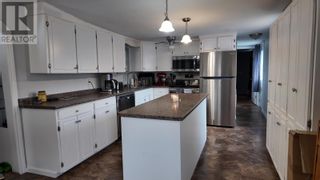 Photo 4: 48 Linkletter Estates in Summerside: House for sale : MLS®# 202406594