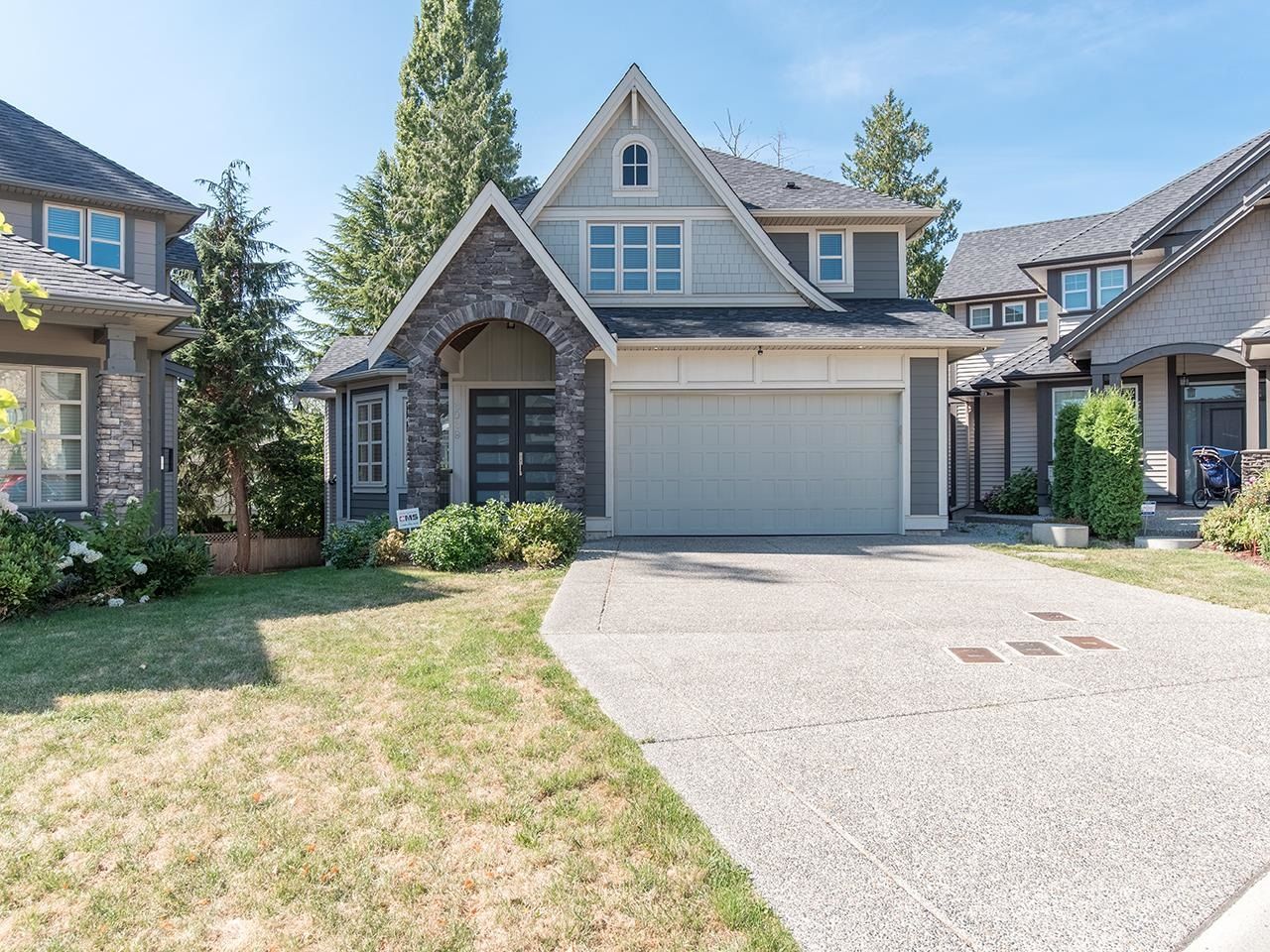 Main Photo: 6069 181 Street in Surrey: Cloverdale BC House for sale (Cloverdale)  : MLS®# R2643920