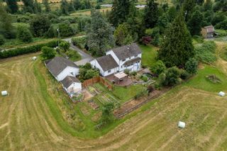 Photo 6: 29939 HARRIS Road in Abbotsford: Bradner House for sale : MLS®# R2732833