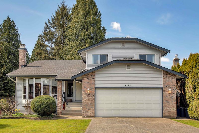 FEATURED LISTING: 12243 NORFOLK Place Maple Ridge