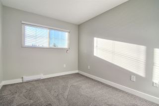 Photo 10: 307 33850 FERN Street in Abbotsford: Central Abbotsford Condo for sale in "Fernwood Manor" : MLS®# R2226870