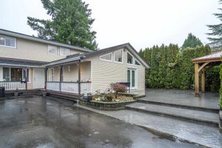 Photo 2: 20847 52A Avenue in Langley: Langley City House for sale : MLS®# R2682774