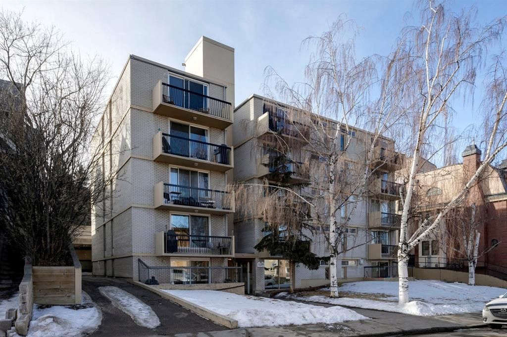 Main Photo: 205 1129 Cameron Avenue SW in Calgary: Lower Mount Royal Apartment for sale : MLS®# A1195022