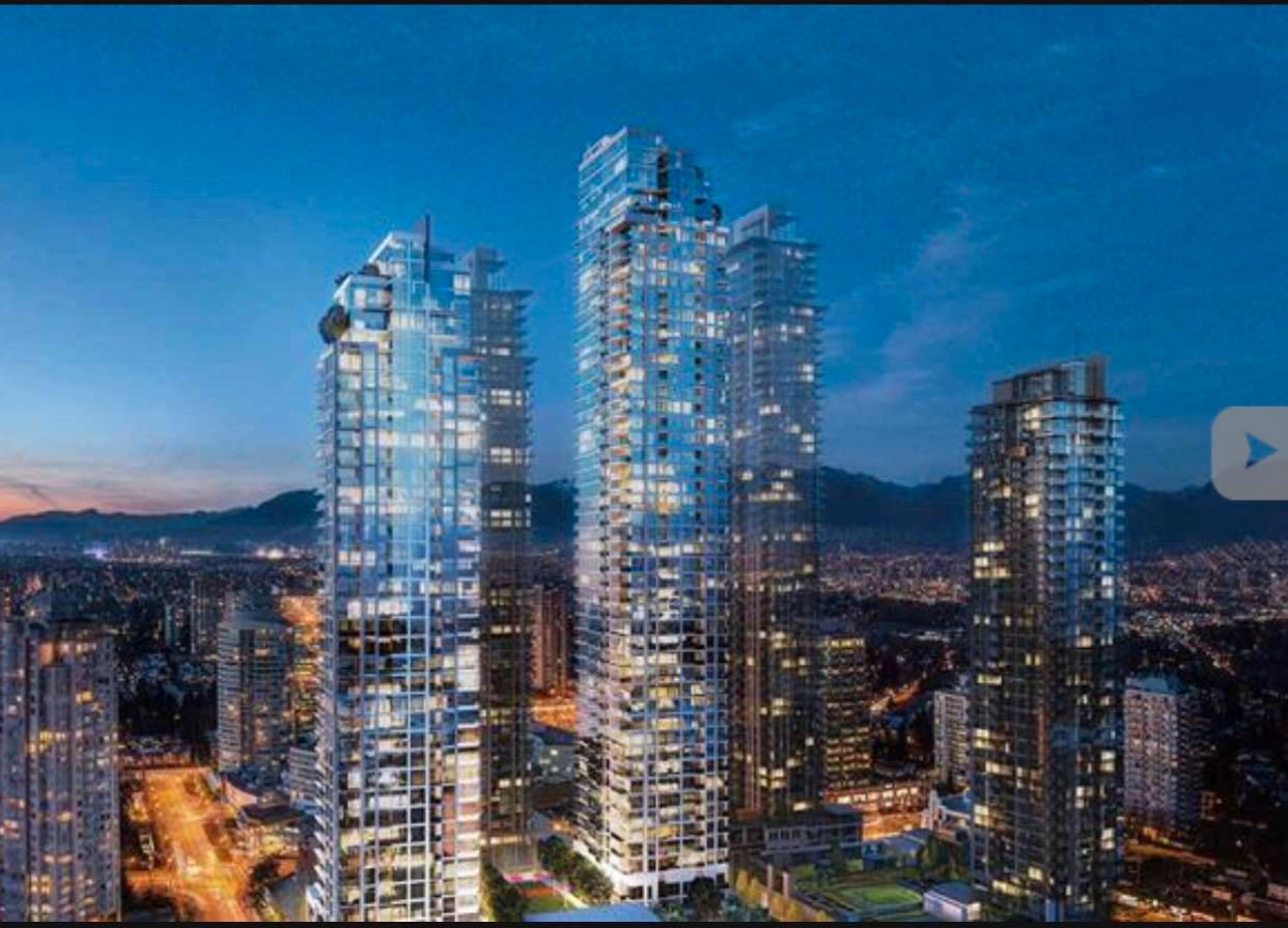 Main Photo: 5302 4670 ASSEMBLY Way in Burnaby: Metrotown Condo for sale (Burnaby South)  : MLS®# R2726066