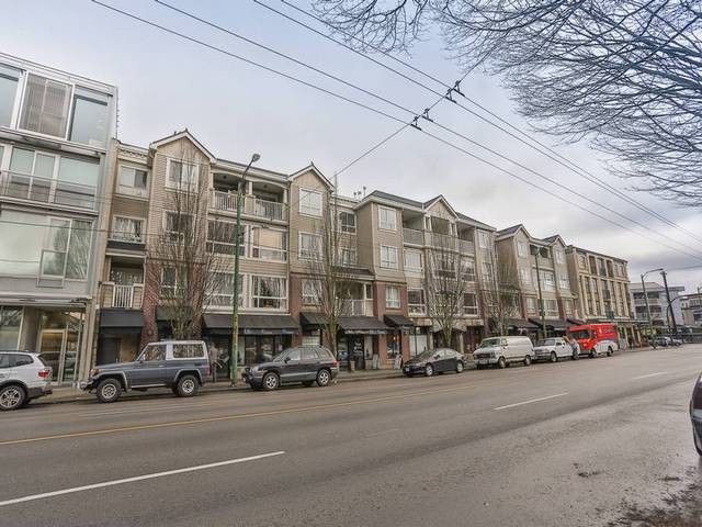 Main Photo: 301 3333 W 4TH Avenue in Vancouver: Kitsilano Condo for sale in "BLENHEIM TERRACE" (Vancouver West)  : MLS®# V1050327