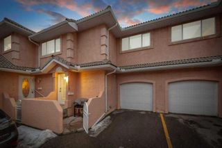 Photo 3: 319 Coral Cove NE in Calgary: Coral Springs Row/Townhouse for sale : MLS®# A2102502
