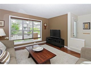 Photo 4: 444 PRESTWICK Circle SE in Calgary: McKenzie Towne House for sale : MLS®# C4067269