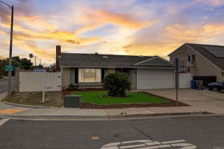 Main Photo: House for sale : 4 bedrooms : 10159 Woodrose Avenue in Santee