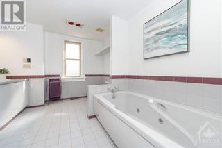 Photo 20: 650 GILMOUR STREET in Ottawa: House for sale : MLS®# 1391202