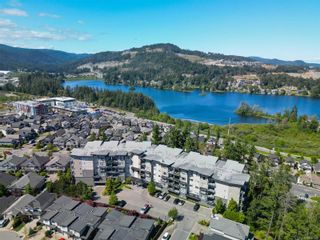 Photo 1: 308 1145 Sikorsky Rd in Langford: La Westhills Condo for sale : MLS®# 967829