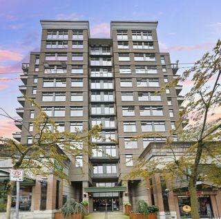 Main Photo: 402 720 CARNARVON Street in New Westminster: Downtown NW Condo for sale : MLS®# R2866455