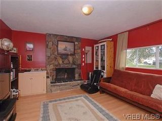 Photo 18: 842 Coles Street in VICTORIA: Es Gorge Vale Residential for sale (Esquimalt)  : MLS®# 306892
