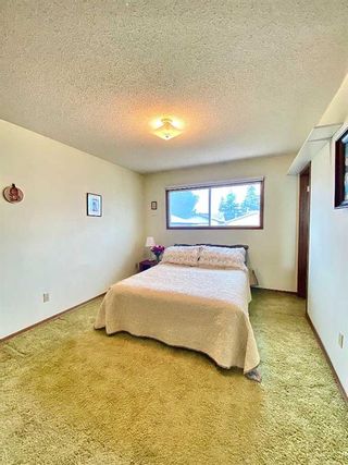 Photo 13: 5471 Rundleview Road NE in Calgary: Rundle Detached for sale : MLS®# A2059544