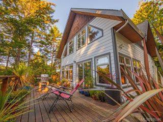 Photo 35: 1050 Helen Rd in Ucluelet: PA Ucluelet House for sale (Port Alberni)  : MLS®# 916346