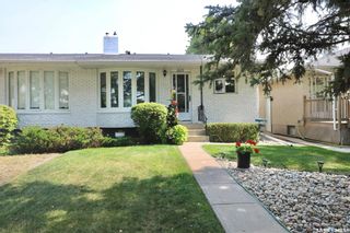 Photo 1: 2829 Pasqua Street in Regina: River Heights RG Residential for sale : MLS®# SK942995