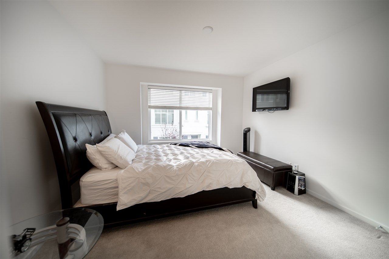 Photo 10: Photos: 47 8130 136A Street in Surrey: Bear Creek Green Timbers Townhouse for sale : MLS®# R2324404