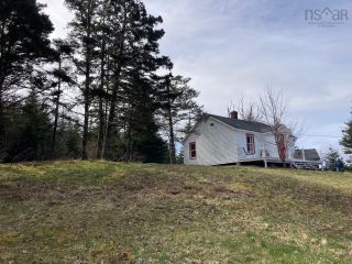 Photo 8: 1699 East Jeddore Road in East Jeddore: 35-Halifax County East Residential for sale (Halifax-Dartmouth)  : MLS®# 202208769