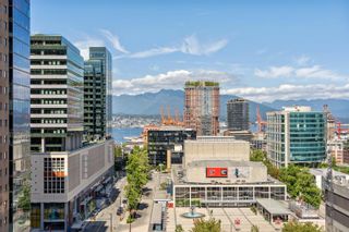 Photo 4: 2009 788 HAMILTON Street in Vancouver: Downtown VW Condo for sale in "TV Towers 1" (Vancouver West)  : MLS®# R2798074