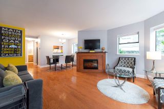 Photo 2: 2423 W 6TH Avenue in Vancouver: Kitsilano Townhouse for sale (Vancouver West)  : MLS®# R2432040
