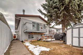 Photo 1: B 1407 44 Street SE in Calgary: Forest Lawn Row/Townhouse for sale : MLS®# A2119364