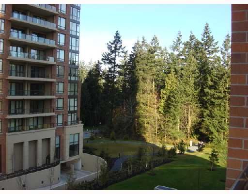 Photo 8: Photos: 304 6833 STATION HILL Drive in Burnaby: South Slope Condo for sale in "CITY IN THE PARK (VILLA JARDIN)" (Burnaby South)  : MLS®# V702151
