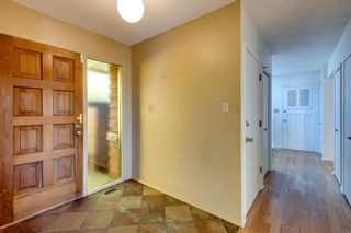 Photo 2: 3507 Benton Drive NW in Calgary: Brentwood Detached for sale : MLS®# A2019077