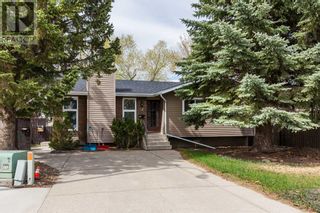 Photo 1: 62 Oxford Road W in Lethbridge: House for sale : MLS®# A2127062