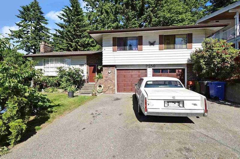 FEATURED LISTING: 2550 TULIP Crescent Abbotsford