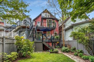 Photo 2: 2623 W 5TH Avenue in Vancouver: Kitsilano House for sale (Vancouver West)  : MLS®# R2879931