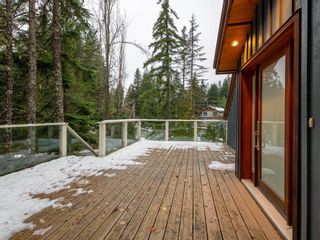 Photo 13: 2540 TRICOUNI Place in Whistler: Bayshores House for sale : MLS®# R2740292
