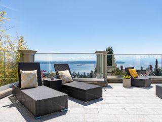 Photo 16: 2382 WESTHILL Drive in West Vancouver: Westhill House for sale : MLS®# R2835928