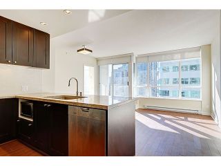 Photo 8: 707 821 CAMBIE Street in Vancouver: Downtown VW Condo for sale in "Raffles" (Vancouver West)  : MLS®# V1044457