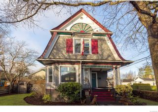 Main Photo: 1726 Stanley Ave in Victoria: Vi Fernwood House for sale : MLS®# 892955