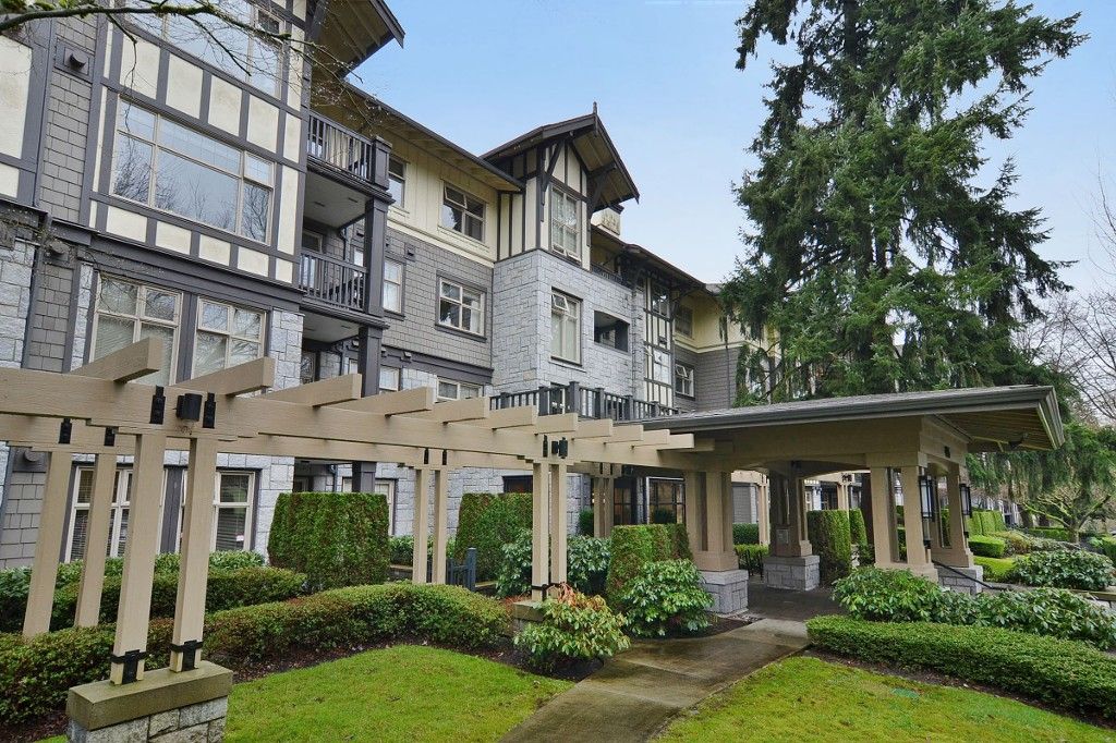 Main Photo: 215 4885 VALLEY Drive in Vancouver: Quilchena Condo for sale in "MACLURE HOUSE" (Vancouver West)  : MLS®# V1103824