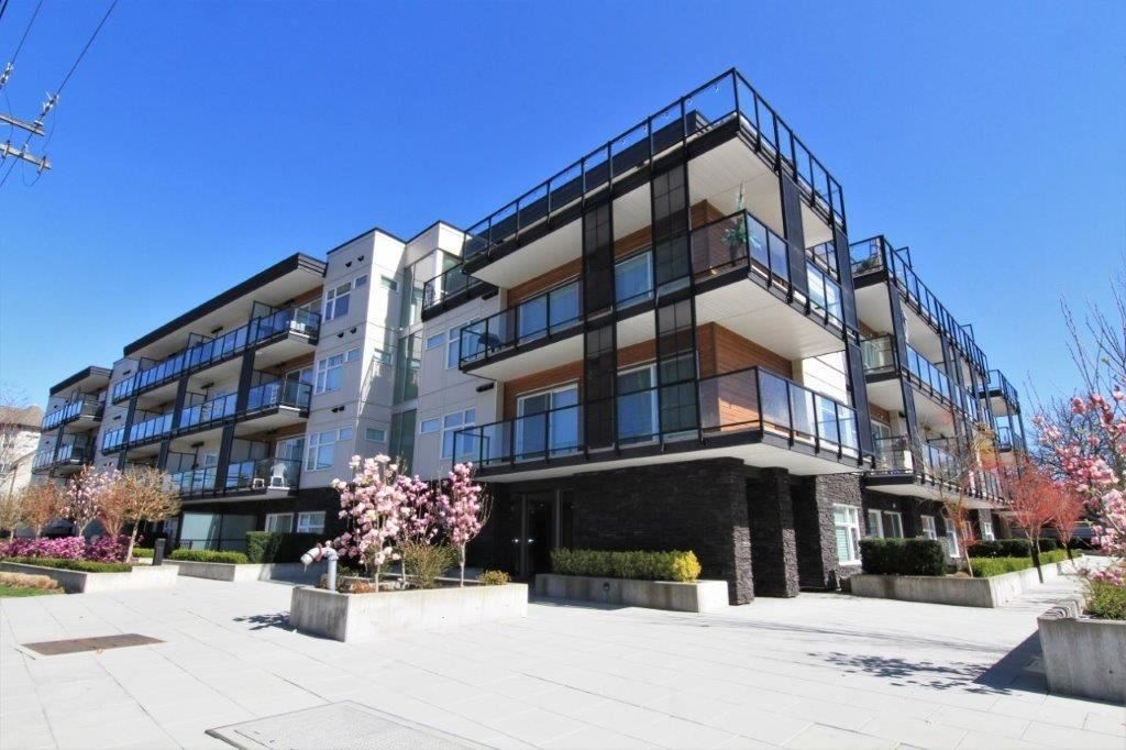 Main Photo: 112 12070 227 Street in Maple Ridge: East Central Condo for sale in "STATION ONE" : MLS®# R2387048