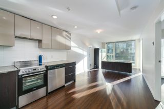 Photo 4: 206 445 W 2ND Avenue in Vancouver: False Creek Condo for sale (Vancouver West)  : MLS®# R2739346