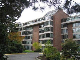Photo 1: 103 4101 YEW Street in Vancouver: Quilchena Condo for sale in "ARBUTUS VILLAGE" (Vancouver West)  : MLS®# V813945