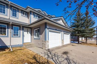 Main Photo: 51 Eversyde Point SW in Calgary: Evergreen Row/Townhouse for sale : MLS®# A2034618