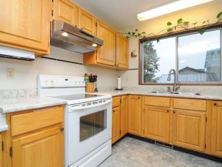 Photo 13: 5629 3rd St in UNION BAY: CV Union Bay/Fanny Bay House for sale (Comox Valley)  : MLS®# 718182