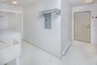 Photo 18: 2575 EAST Mall in Vancouver: University VW Townhouse for sale in "LOGAN LANE" (Vancouver West)  : MLS®# R2302222
