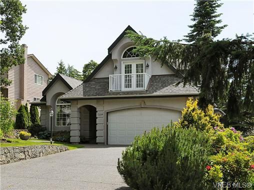 Main Photo: 7239 Kimpata Way in BRENTWOOD BAY: CS Brentwood Bay House for sale (Central Saanich)  : MLS®# 644689