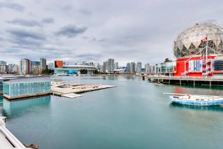 Photo 23: 8 ATHLETES Way in Vancouver: False Creek Condo for sale in "KAYAK AT THE VILLAGE" (Vancouver West)  : MLS®# R2758074