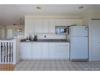 Photo 12: 6775 Danica Pl in VICTORIA: CS Martindale House for sale (Central Saanich)  : MLS®# 740131