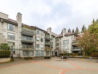 Photo 1: 402 3658 BANFF Court in North Vancouver: Northlands Condo for sale in "The Classics" : MLS®# R2653115