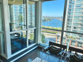 Photo 4: 1306 189 NATIONAL Avenue in Vancouver: Downtown VE Condo for sale in "Sussex by BOSA" (Vancouver East)  : MLS®# R2583943